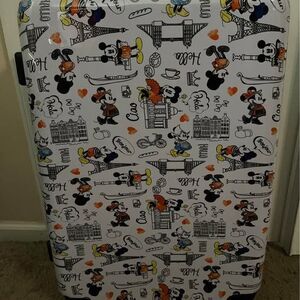 Disney Mickey Minnue Italy International 24” Suitcase Ful    NEW Luggage
